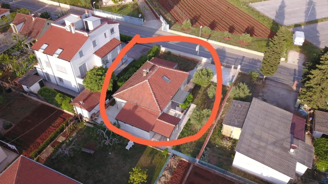 Holiday Apartment Near The Beach Фажана Экстерьер фото