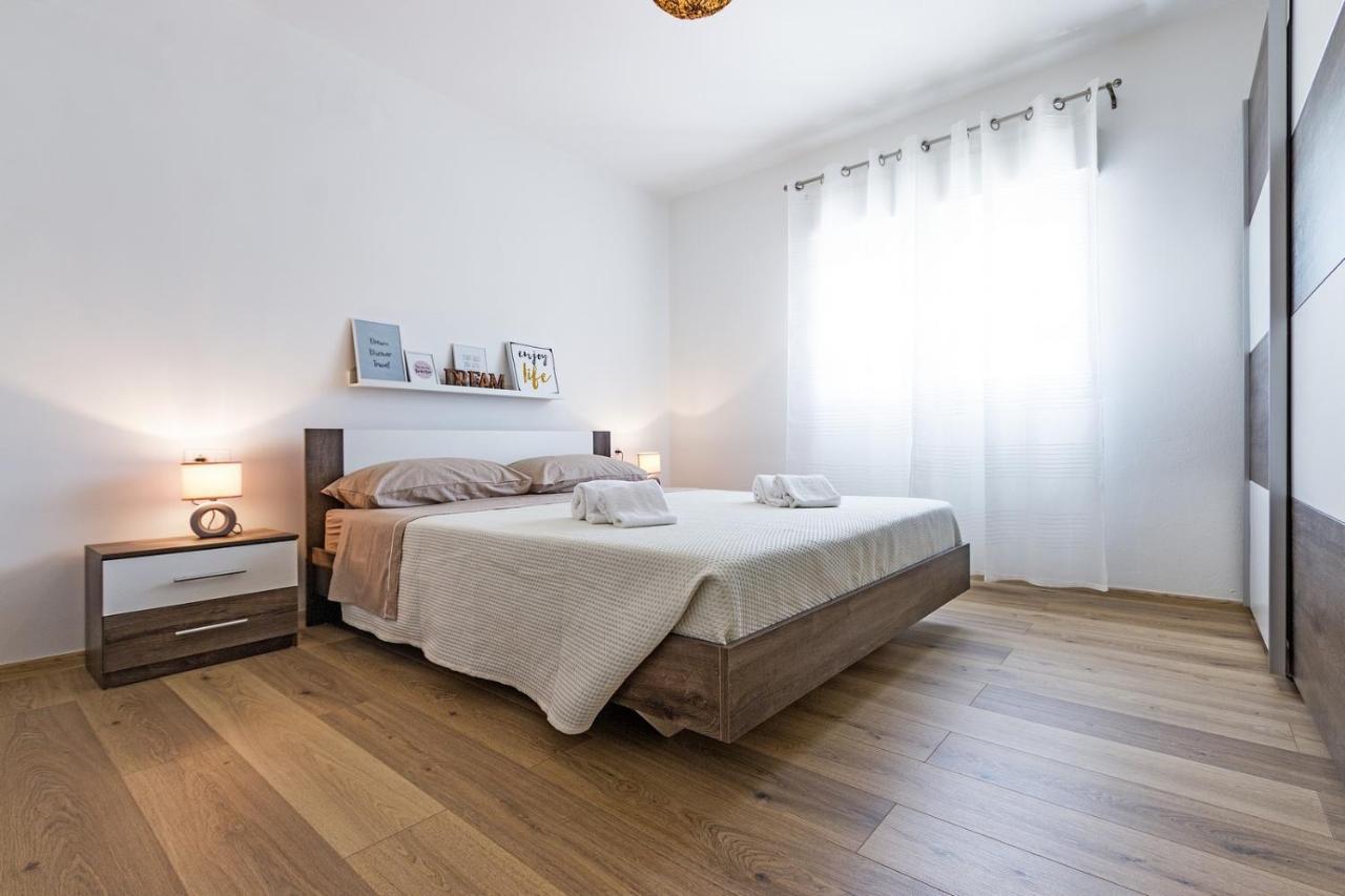 Holiday Apartment Near The Beach Фажана Экстерьер фото